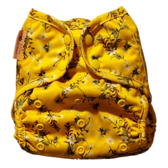 Petite Crown Other - EUC, 10-40 lbs Petite Crown Catcher Diaper Cover